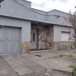 Casa en R. Chico con 2 dorm, garaje y más